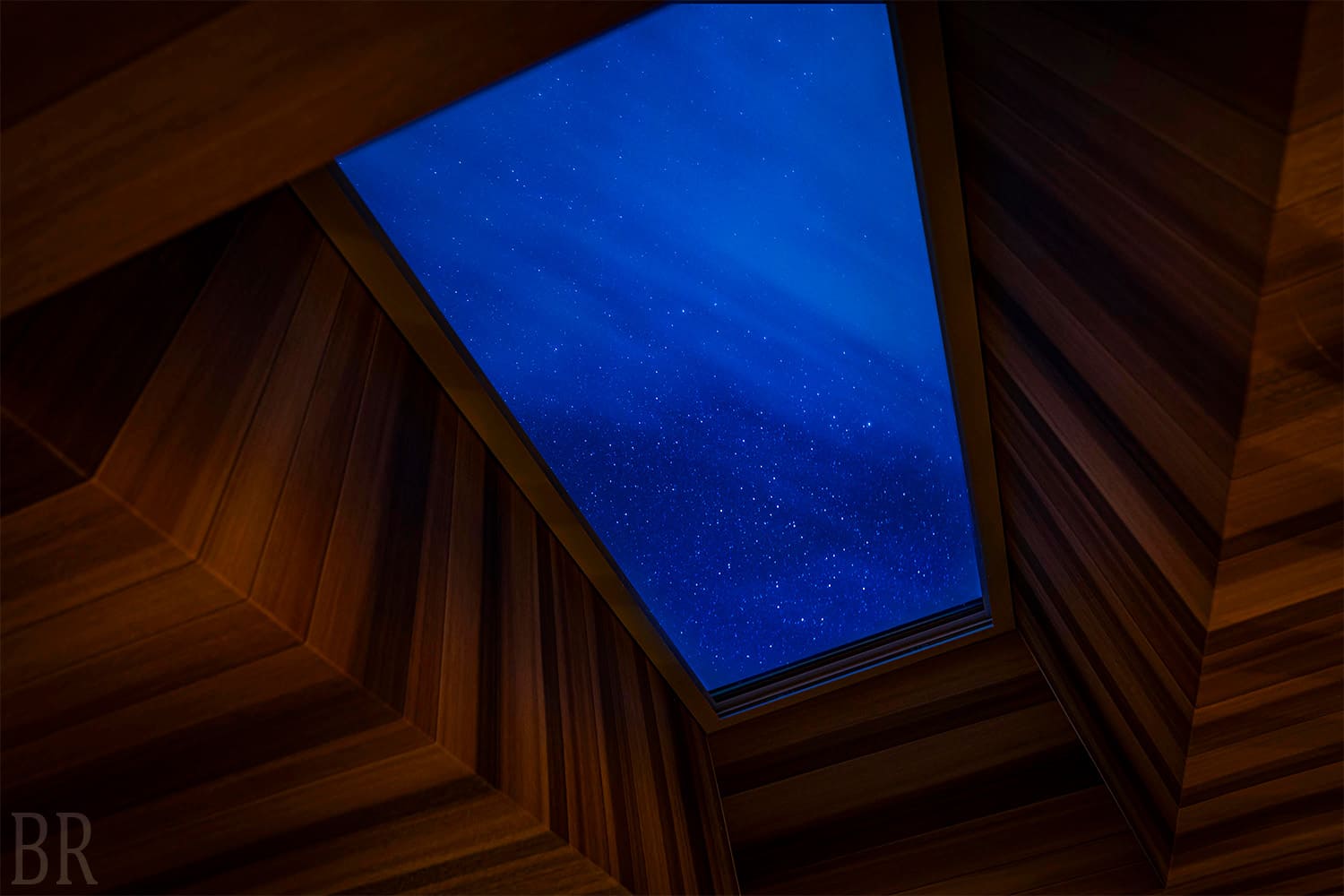 An extraordinary escape beneath a canopy of stars.